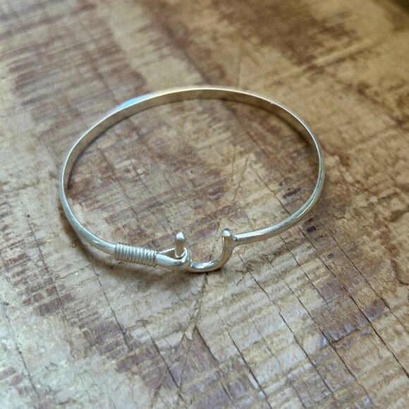 Handmade St. Croix Sterling Silver Hook Bracelet - 925 - Picture 1 of 8